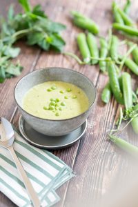 Erbsensuppe mit Minze – Foodfotograf Hamburg